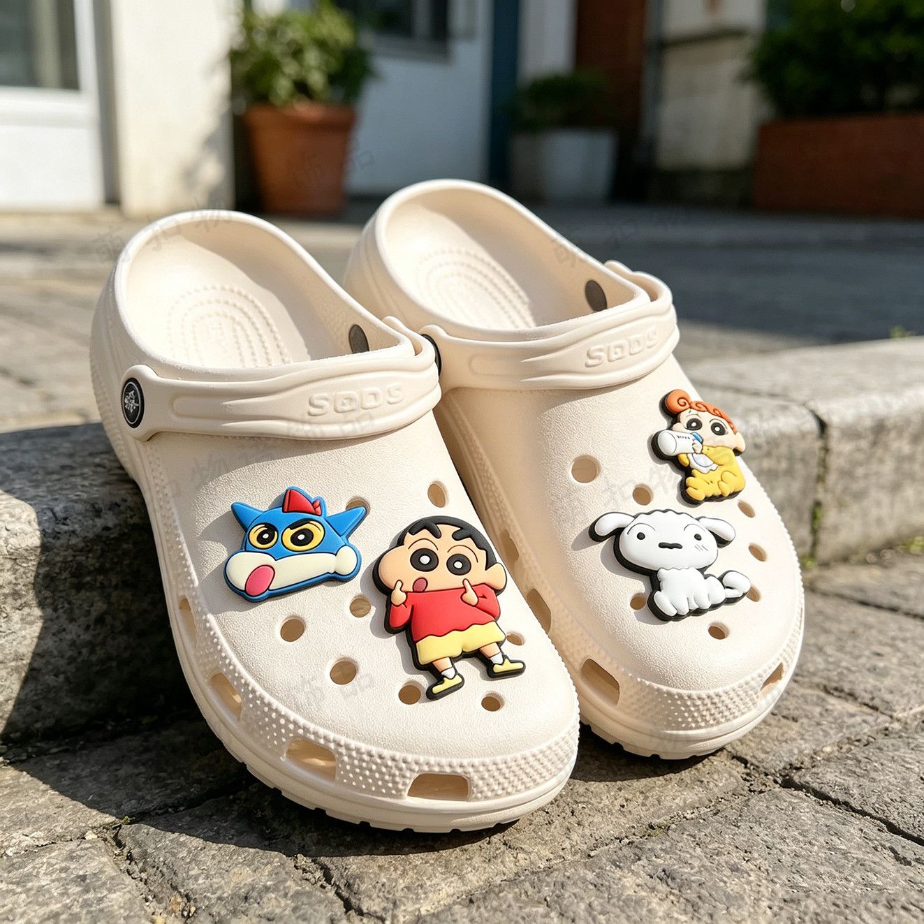 Crayon Shin-chan ayakkabı çiçe - Florist Supplies incelemesi ve fiyatı